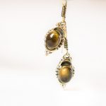 Indiai tigrisszem ásvány fülbevaló