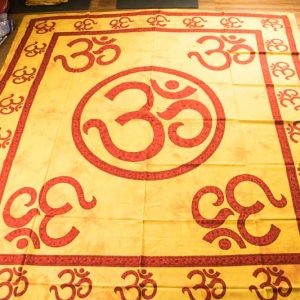 Om mintás ágyterítő