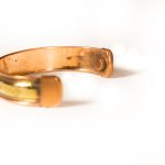 Om mintás mágneses réz karperec - Bharata Webshop